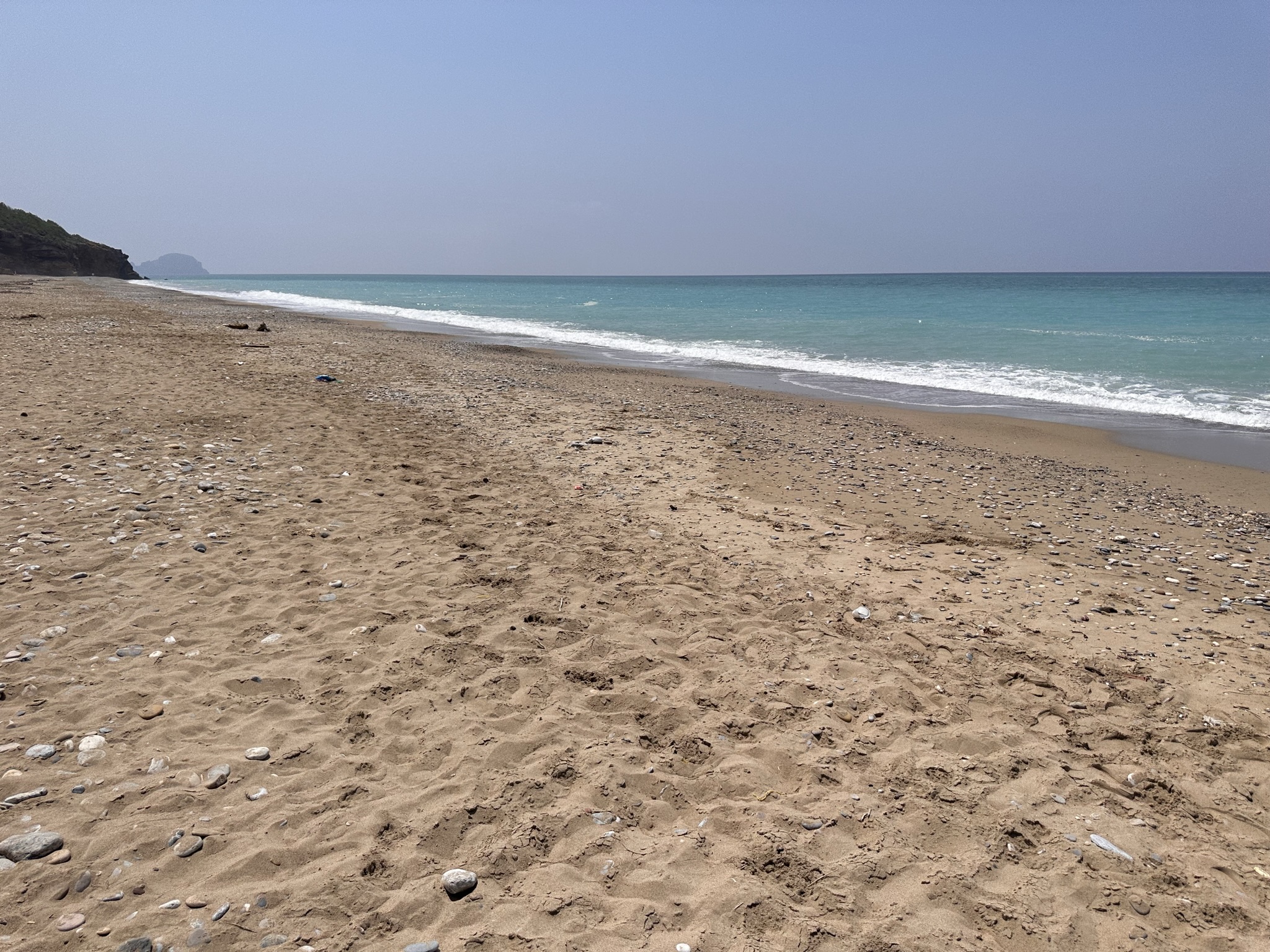 Пляжи Yanışlı и пещера Yanışlı Beach Cave — 10 фото, как добраться из Мерсина